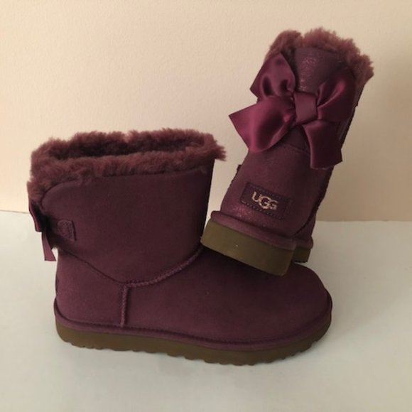 UGG Shoes - UGG Mini Bailey Bow Glimmer Metallic Suede Boot. Size: 8